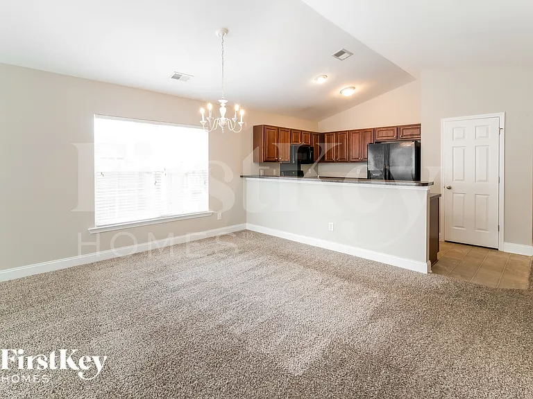 108 Farm Quarters Dr — Photo 6
