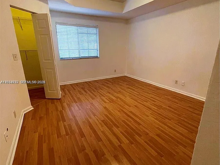 3919 Tree Top Dr #3919 — Photo 10