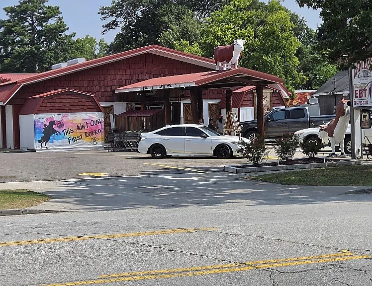 Neighborhood BBQ place!