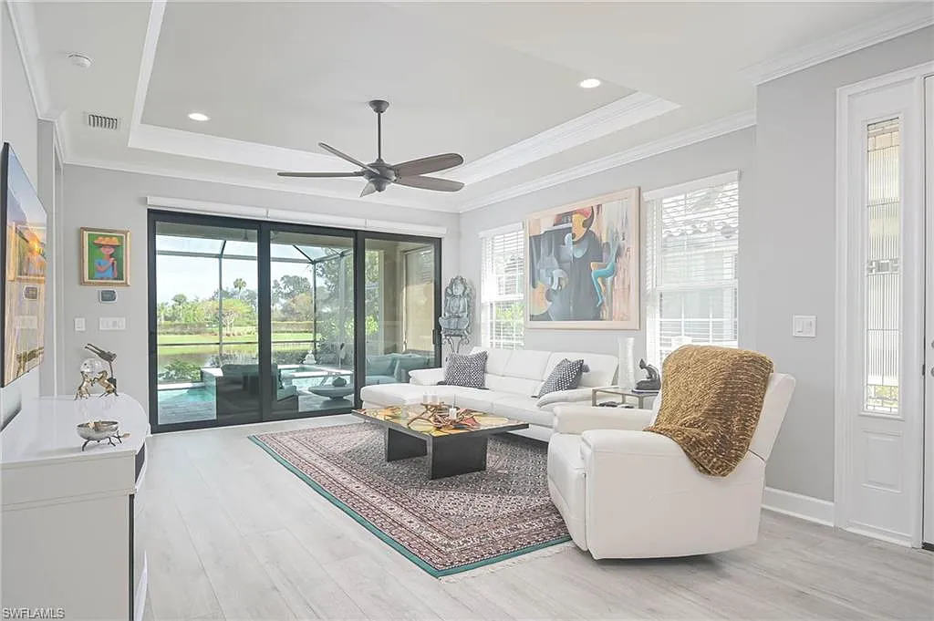 2 bed, 2.0 bath, 1552 sqft, $4,500 — Photo 3