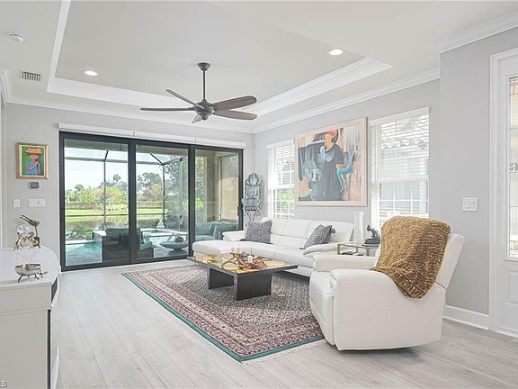 3rd image of 8013 Calle Canovas Ct
