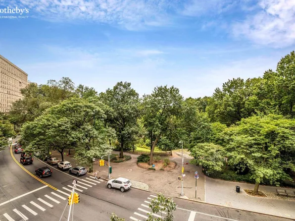 190 Riverside Drive image 19 of 20