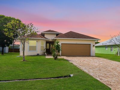 930 SW Versailles Avenue, Port Saint Lucie, FL, 34953
