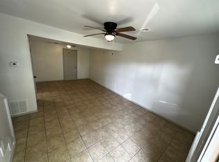 1924 S Muskogee Ave #4B, Tahlequah, OK 74464