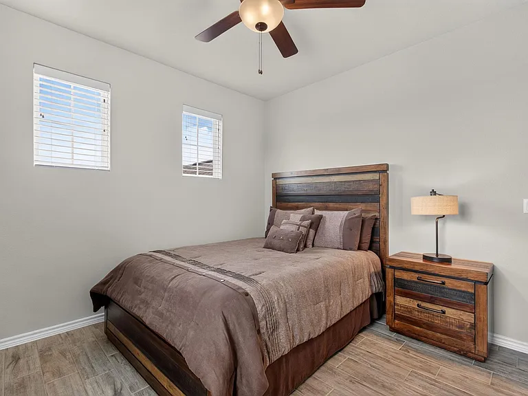 105 Harborside Dr #101 — Photo 24