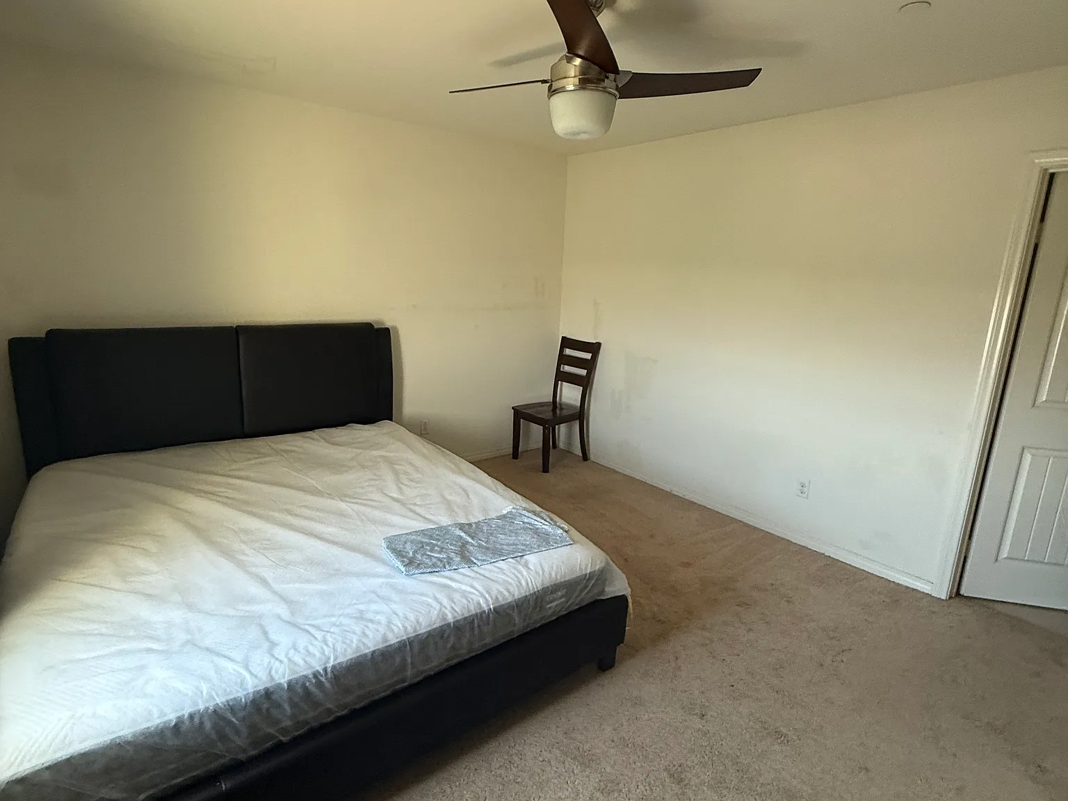 13668 Amberview Pl — Photo 2