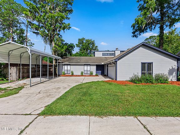 3rd image of 10644 LA MANCHA Avenue