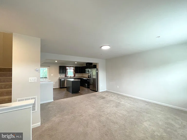 46350 Sandbar Ln #C — Photo 3