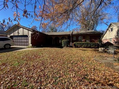 2726 S 96th Pl E, Tulsa, OK, 74129