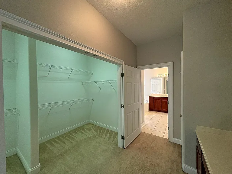 6931 Lucca St — Photo 34