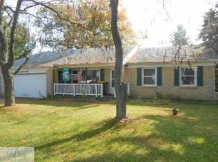 1001 W Geneva Dr, Dewitt, MI 48820