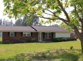176 Prentice Waters Rd, Glennville, GA 30427