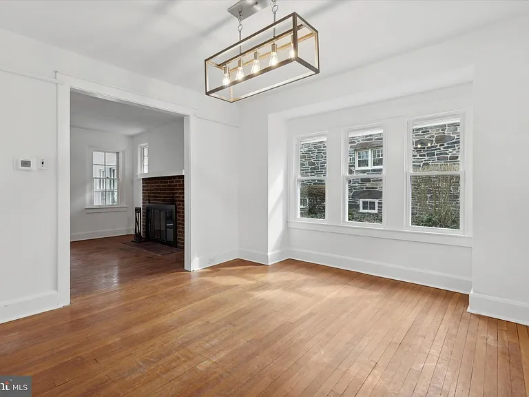 232 Forrest Ave — Photo 29