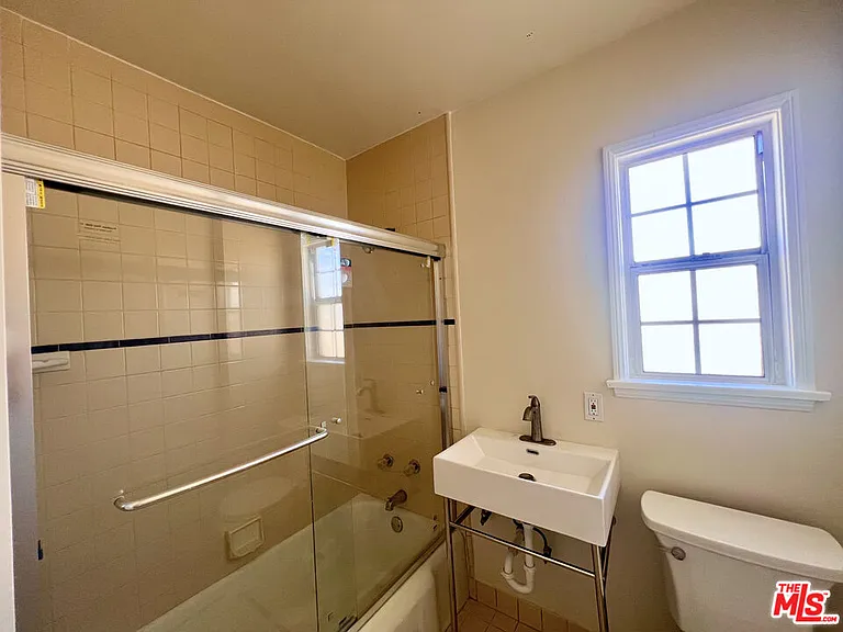 2333 S Garth Ave — Photo 11
