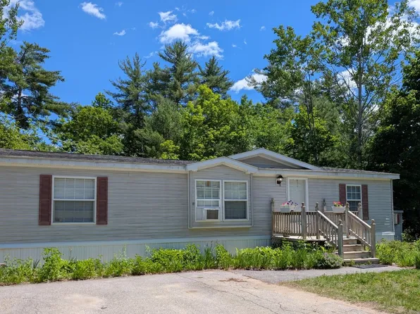 63 Sycamore Boulevard, Farmington, NH 03835