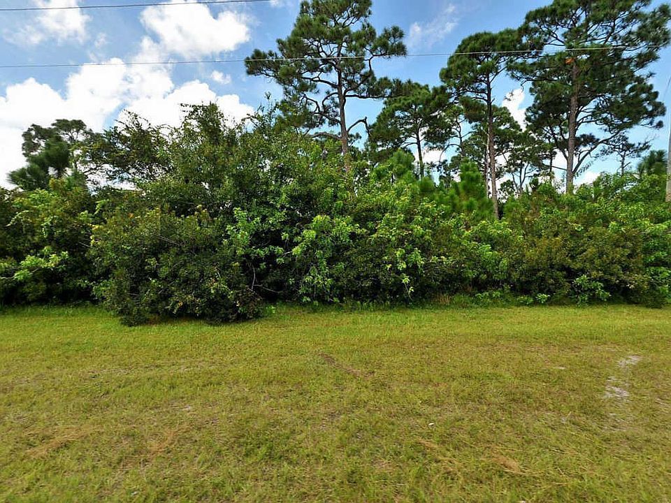 1st image of 4238 SW Savona Blvd