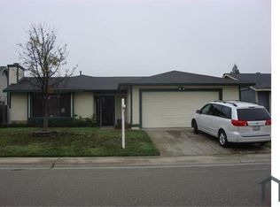8292 Summer Falls Cir, Sacramento, CA 95828