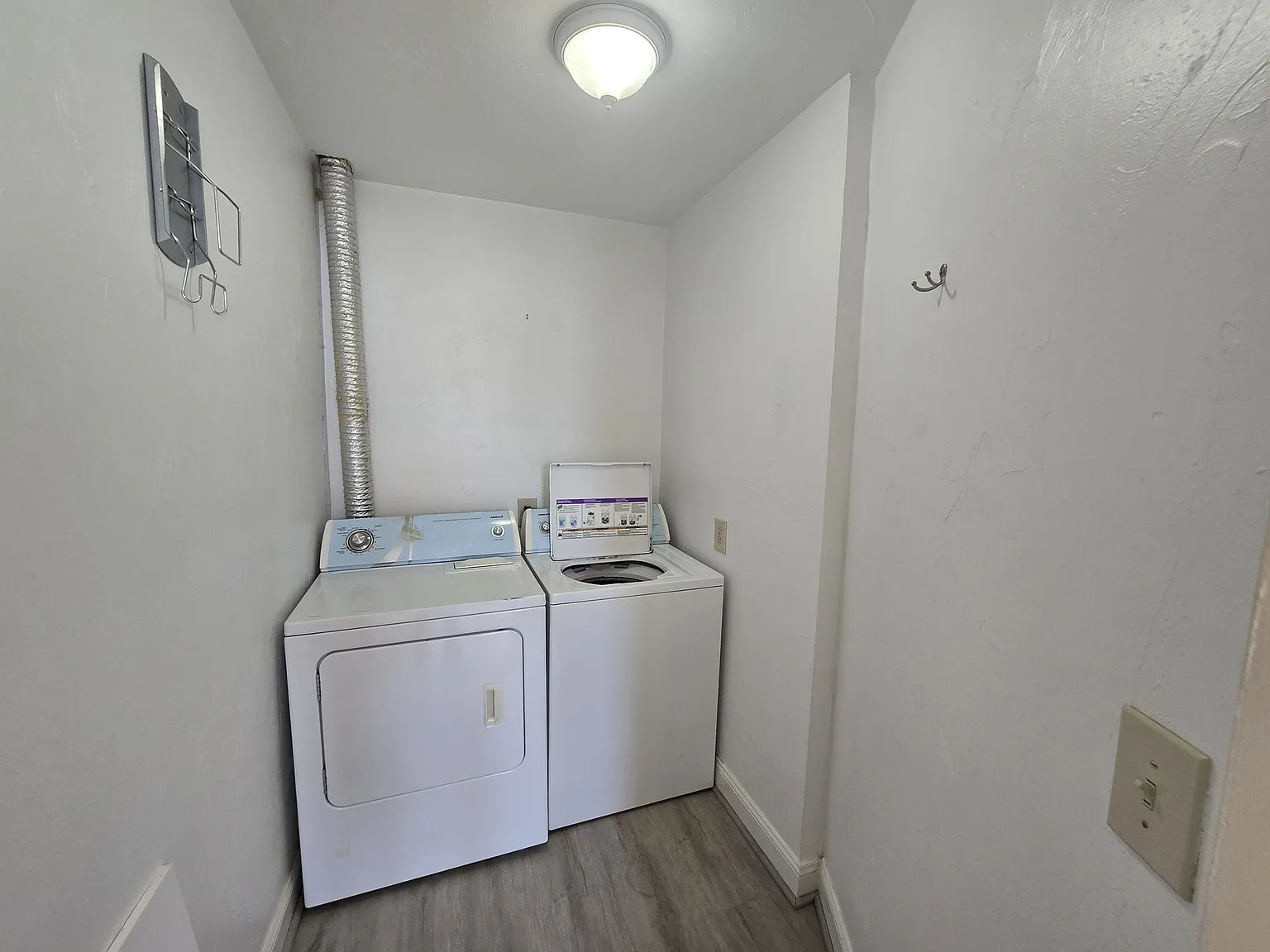 13 Bismarck St — Photo 4