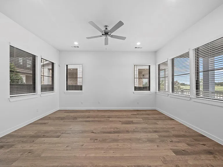 3328 Indigo Way — Photo 16