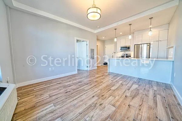 Rented by Sterling Realty Solution Inc | media 35