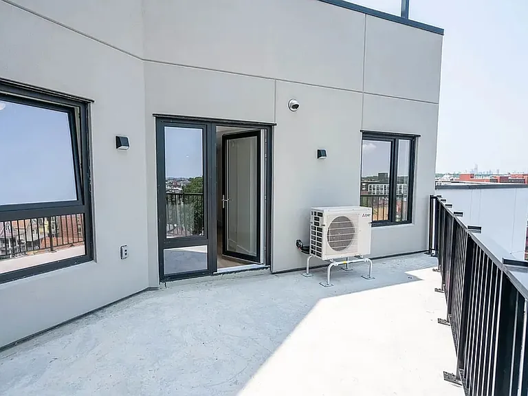 1457 Flatbush Ave #702 — Photo 8