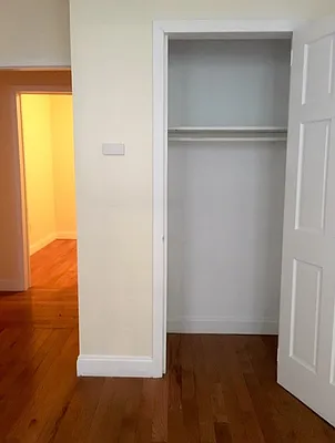 Rented by Bohemia Realty Group | media 32