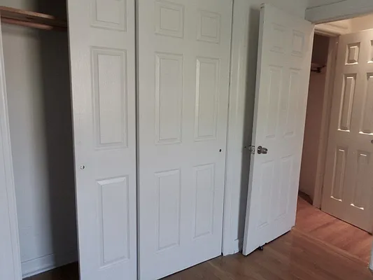 Rented by Albert Attias, LREB | media 7