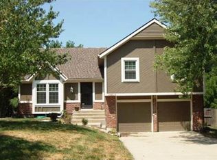 15516 W 81st St, Lenexa, KS 66219