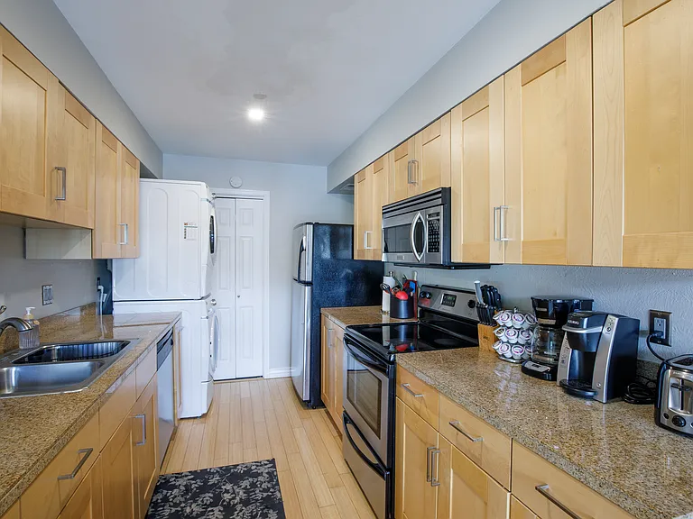 7319 E Northland Dr #2 — Photo 11