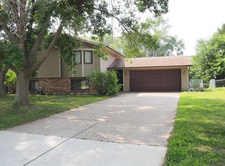 5217 Xenia Ave N, Crystal, MN 55429