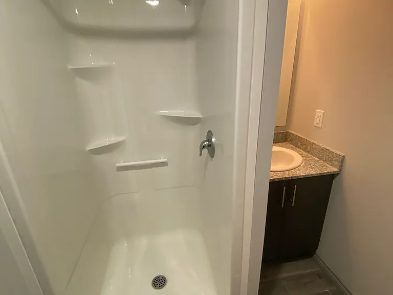 275 H Larch St #H406 — Photo 6
