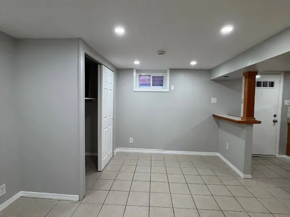 6 Rose Avenue image 1 of 9