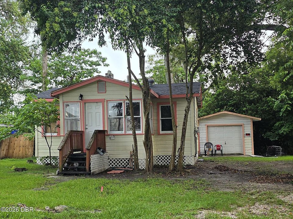 1st image of 815 Julia St