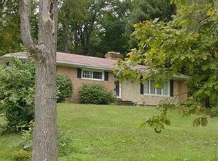 11105 State Route 44, Mantua, OH 44255