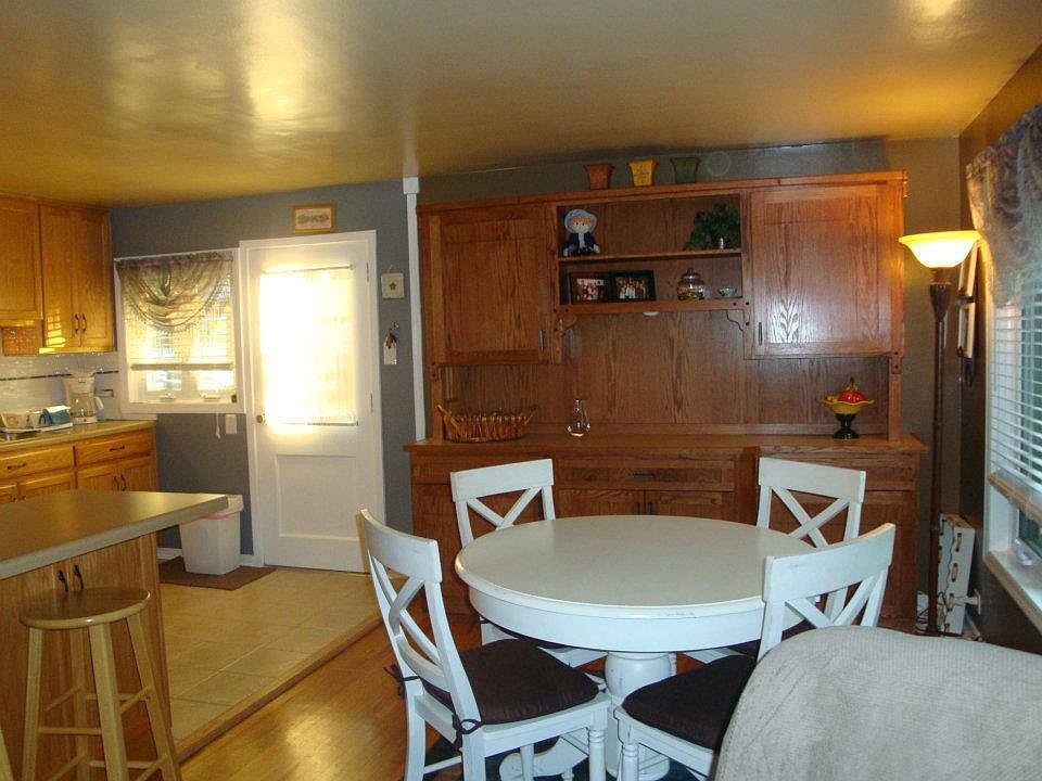 1st image of 74 Dogwood St