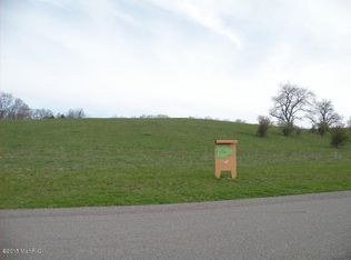 5757 Montreux Hills Dr NE, Ada, MI 49301