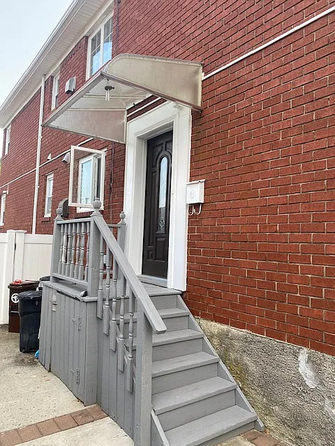 Edgegrove Ave, Staten Island — Photo 1