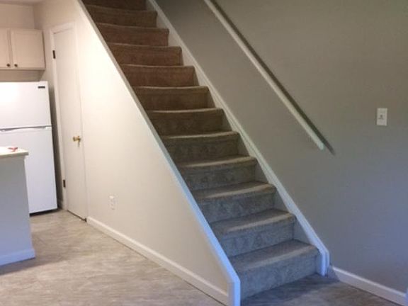 5th image of 1615 Cottonwood Dr APT 18