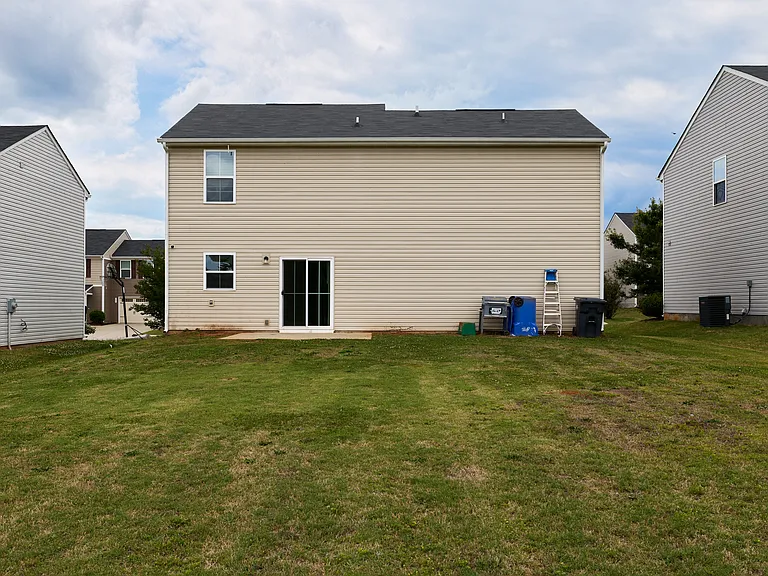 320 Maplestead Farms Ct — Photo 17