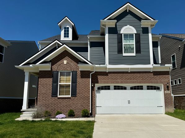 2836 Dillon Dr