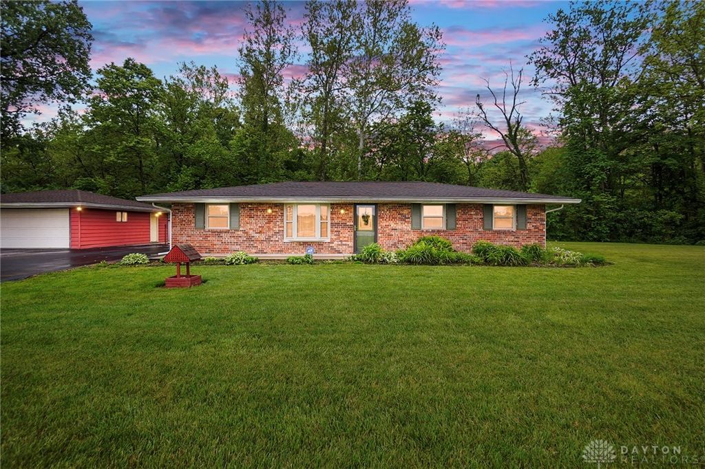 Real estate listing image