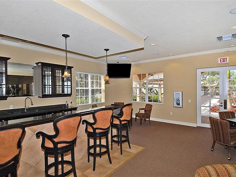 1921 Monte Carlo Dr #302 — Photo 32