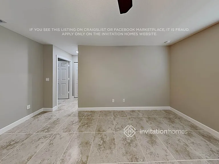 558 Oldenberg St SW — Photo 11