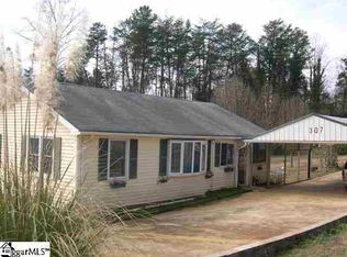 307 Groce Rd, Greenville, SC 29617