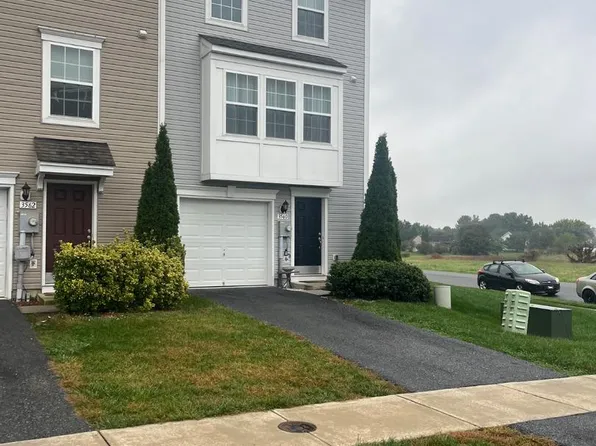 3560 Maplewood Ct #39, Fayetteville, PA 17222