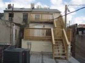 1209 Hollins Street, 1