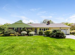 79 Wenonah Rd, Longmeadow, MA 01106