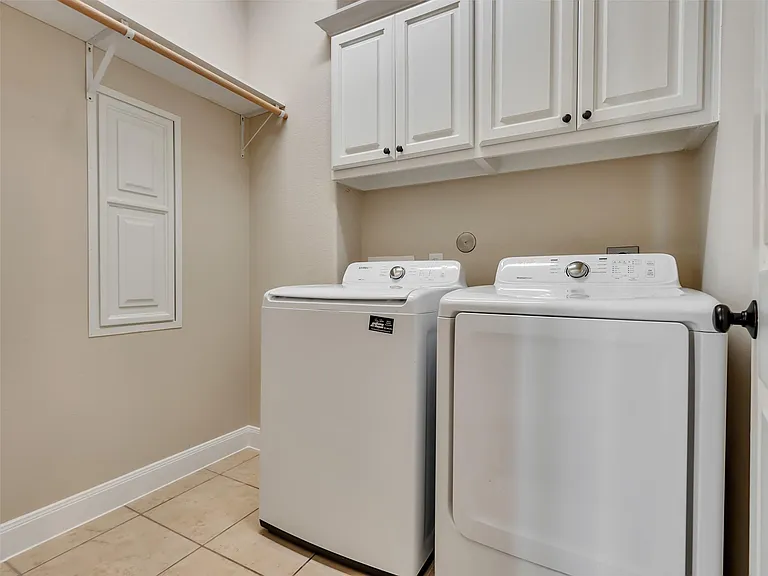 5342 Tyler Park Ln — Photo 46