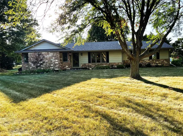 10854 NW 103rd Ct, Granger, IA 50109