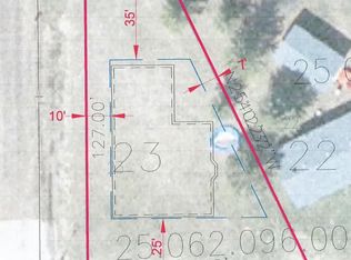 601 Evergreen St, Thief River Falls, MN 56701